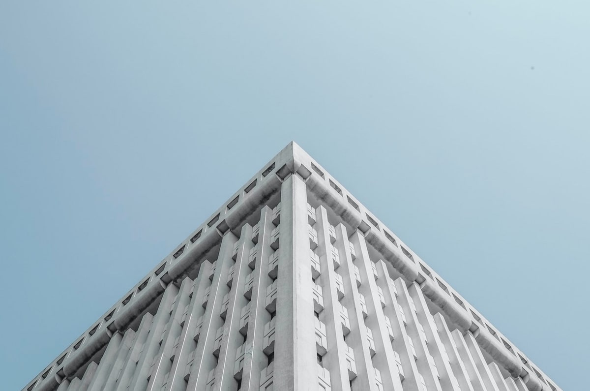 欧冠前瞻：英超三队同日出征，曼城喜鹊主场遇劲敌，蓝军客场战黑马