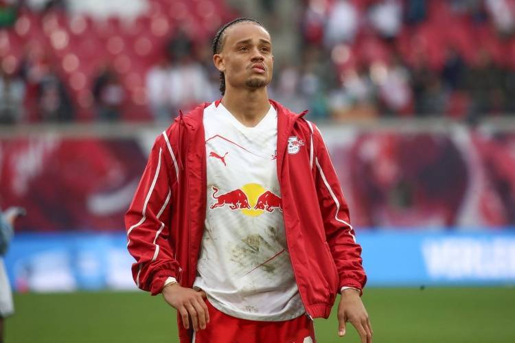 图片报：哈维-西蒙斯委托经纪人联系切尔西 莱比锡要价超5000万欧